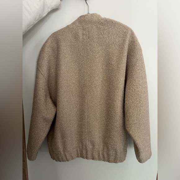 ♥️SOLD♥️ | ZARA WOMEN OVERSIZED BOUCLE BOMBER - Picture 5 of 5